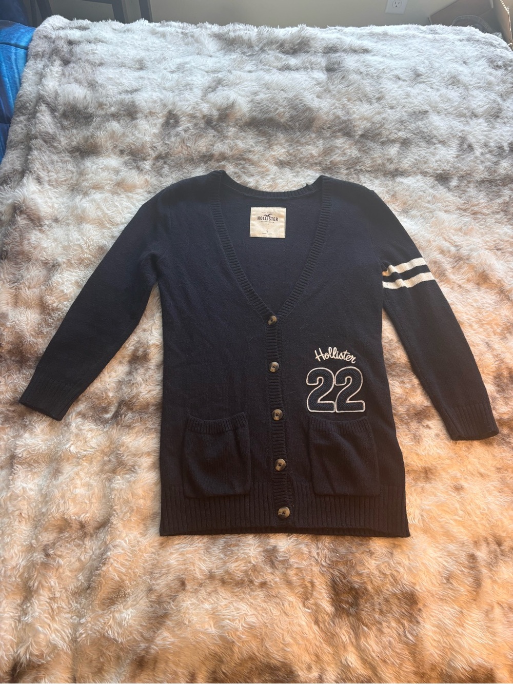 Vintage Y2K Hollister Navy Cardigan Sweater with '22 Patch and Stripe Sleeve